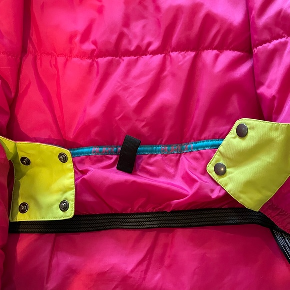 Burton Dryride waterproof girls size L (14) Snowboarding/ Skiing Jacket. - Picture 7 of 9